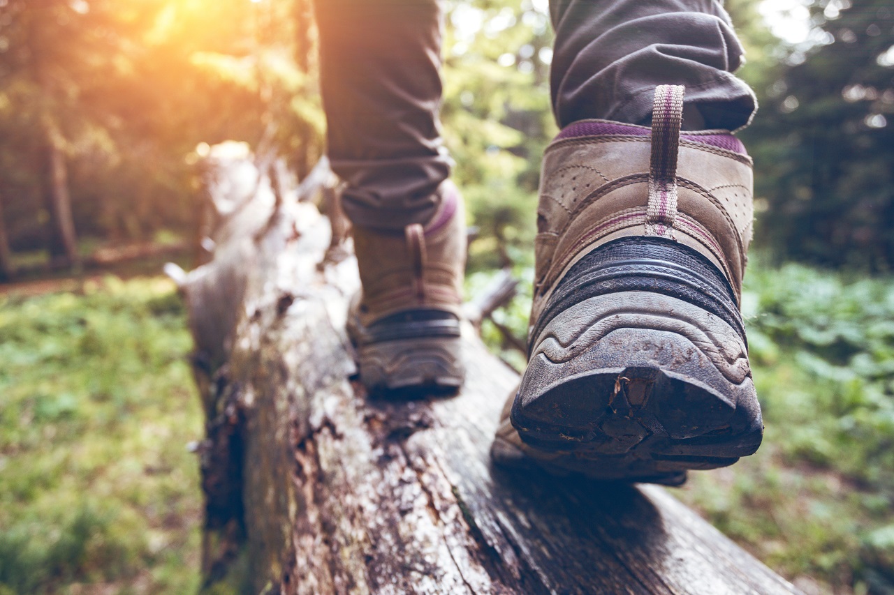 Sandały trekkingowe męskie – czy wciąż są w modzie?