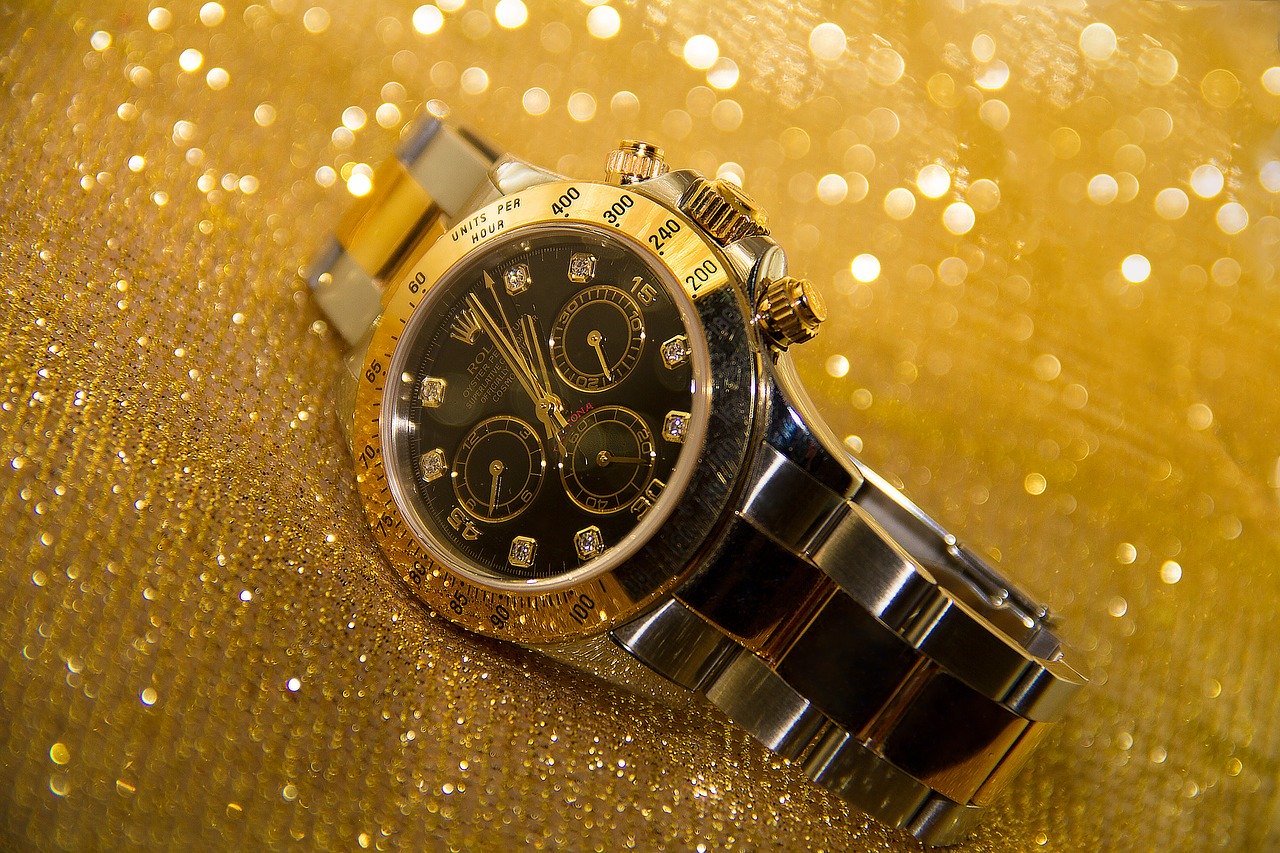 Dla kogo idealny będzie zegarek męski na bransolecie?